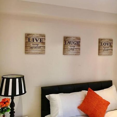 One Bedroom Flat In Central Лондон Екстер'єр фото